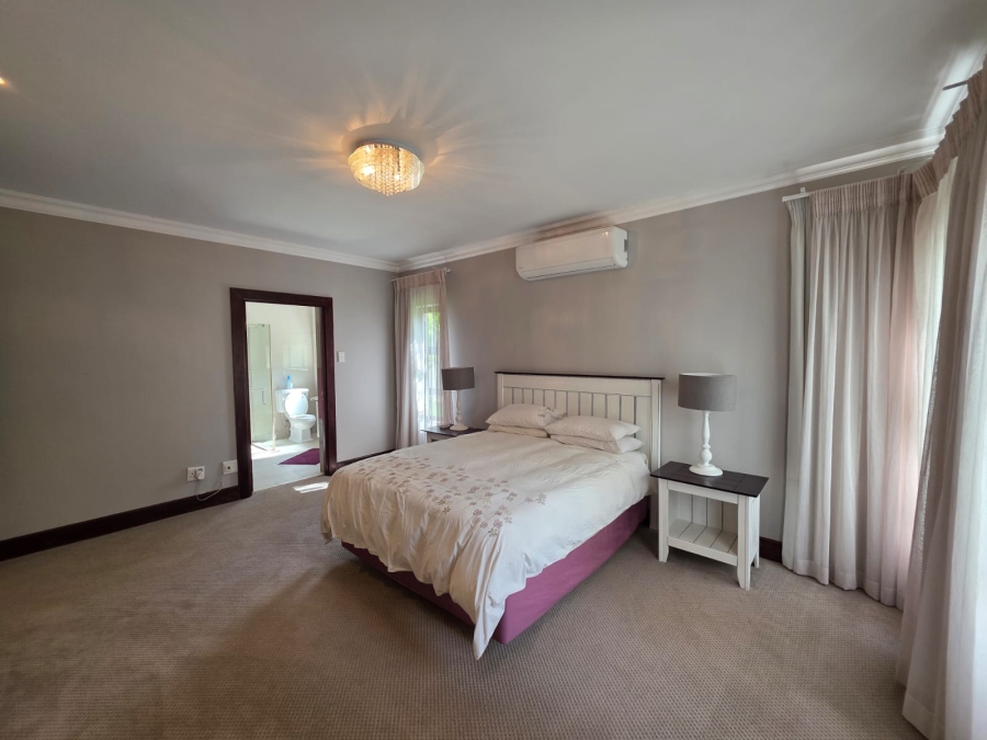 4 Bedroom Property for Sale in Woodland Hills Free State